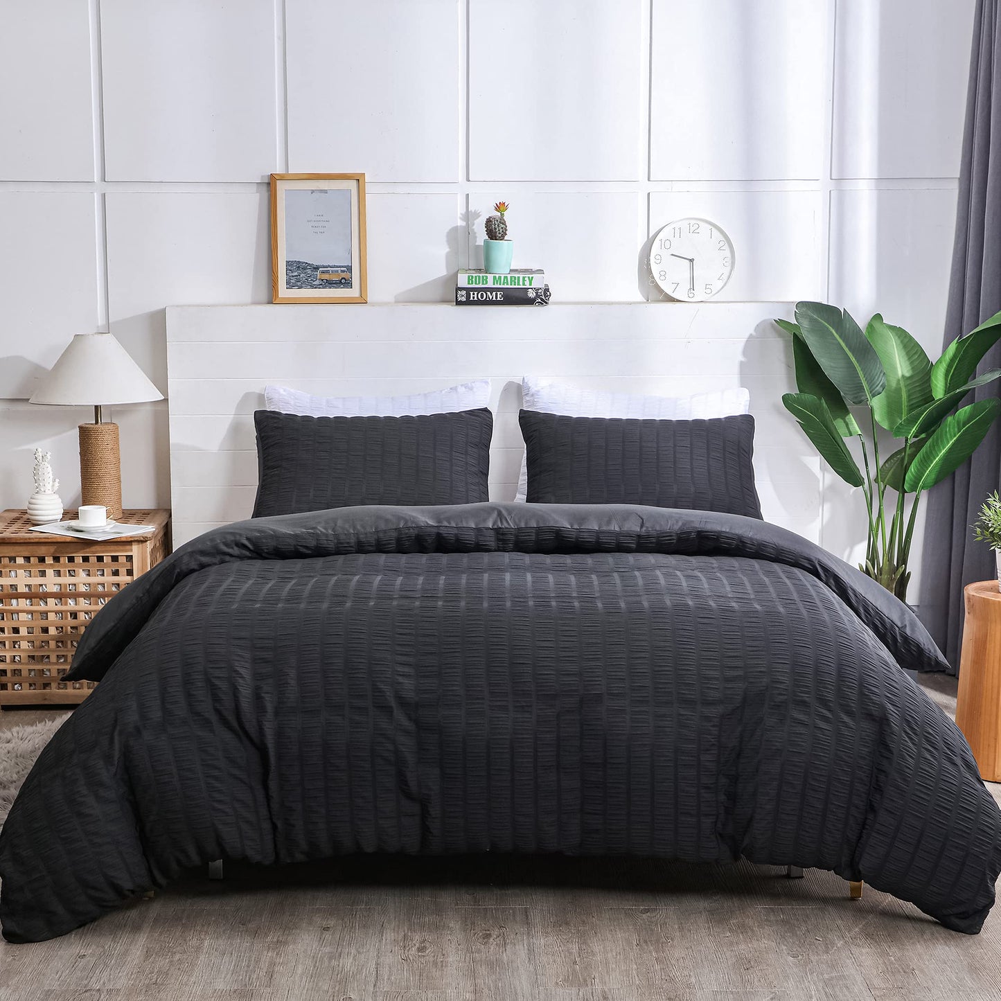 AveLom Seersucker Duvet Cover Set King Size (104 x 90 inches), 3 Pieces (1 Duvet Cover + 2 Pillow Cases), Dark Gray Ultra Soft Washed Microfiber, Textured Duvet Cover with Zipper Closure, Corner Ties